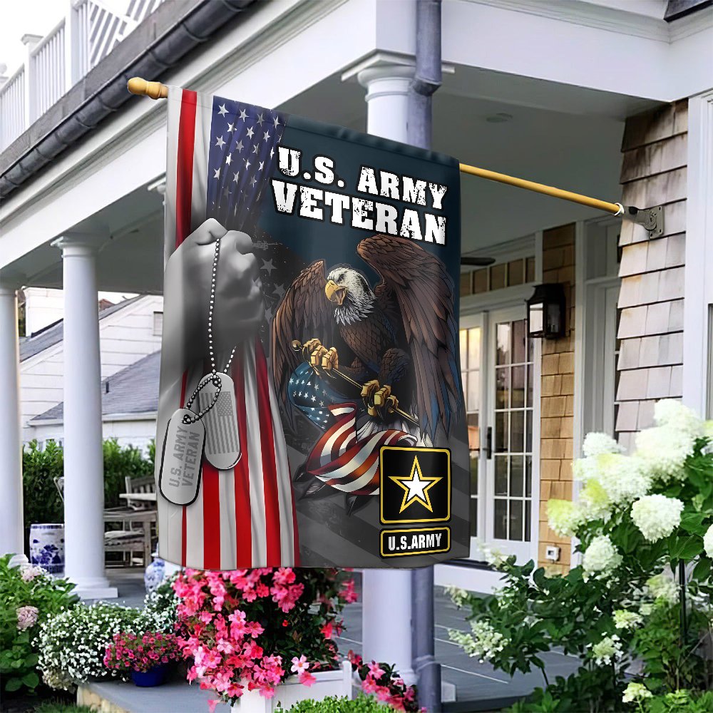 U.S. Army Veteran Flag | Bald Eagle American Patriotic House Decor | UV-Resistant Polyester | Military Retirement Gift for Ve